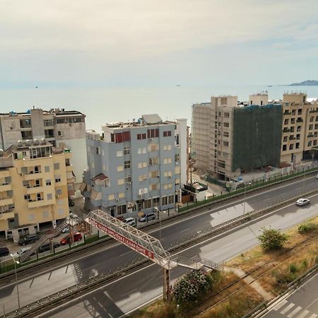 Balu Apartment Дуррес Экстерьер фото